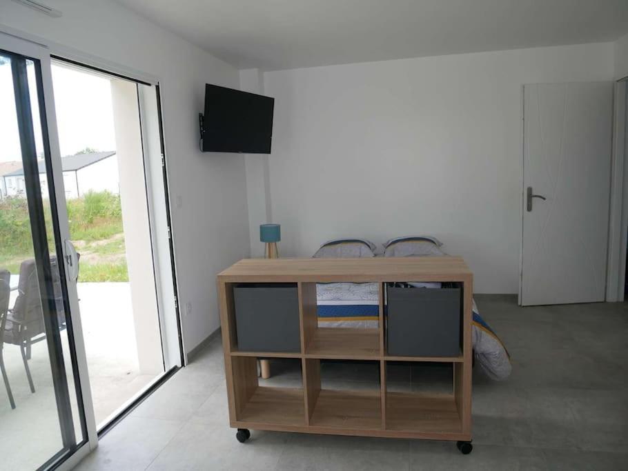 Studio Lumineux Avec Terrasse La Roche-sur-Yon Ngoại thất bức ảnh