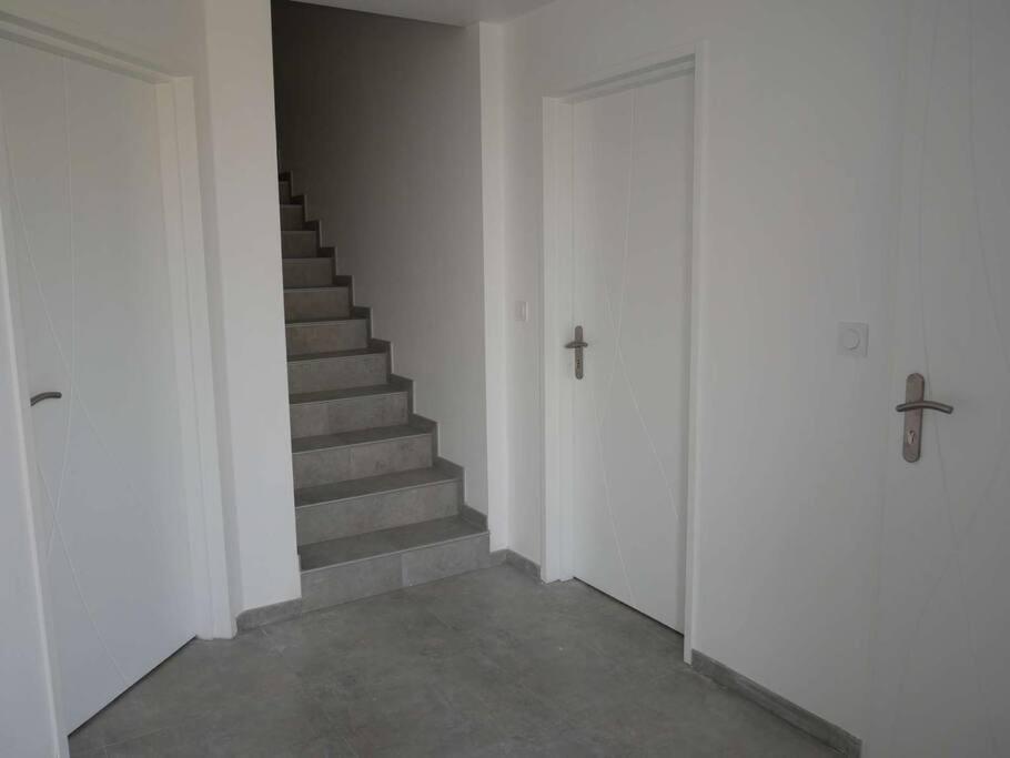 Studio Lumineux Avec Terrasse La Roche-sur-Yon Ngoại thất bức ảnh